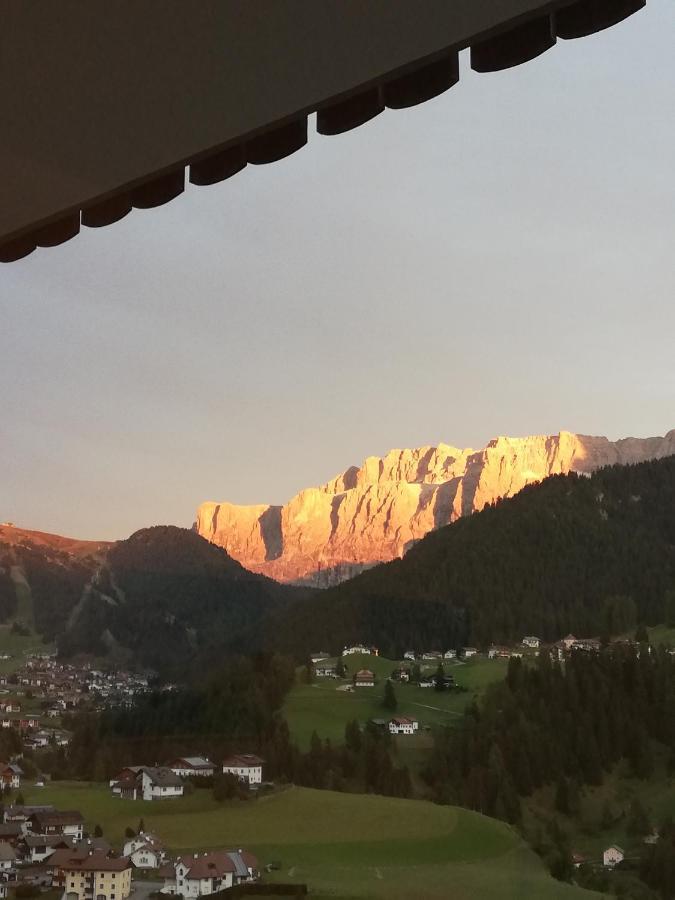 Pension Dolomieu Santa Cristina Val Gardena エクステリア 写真